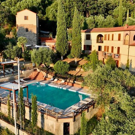 Madonna Del Poggio Cav Aparthotel Scarlino Exteriör bild