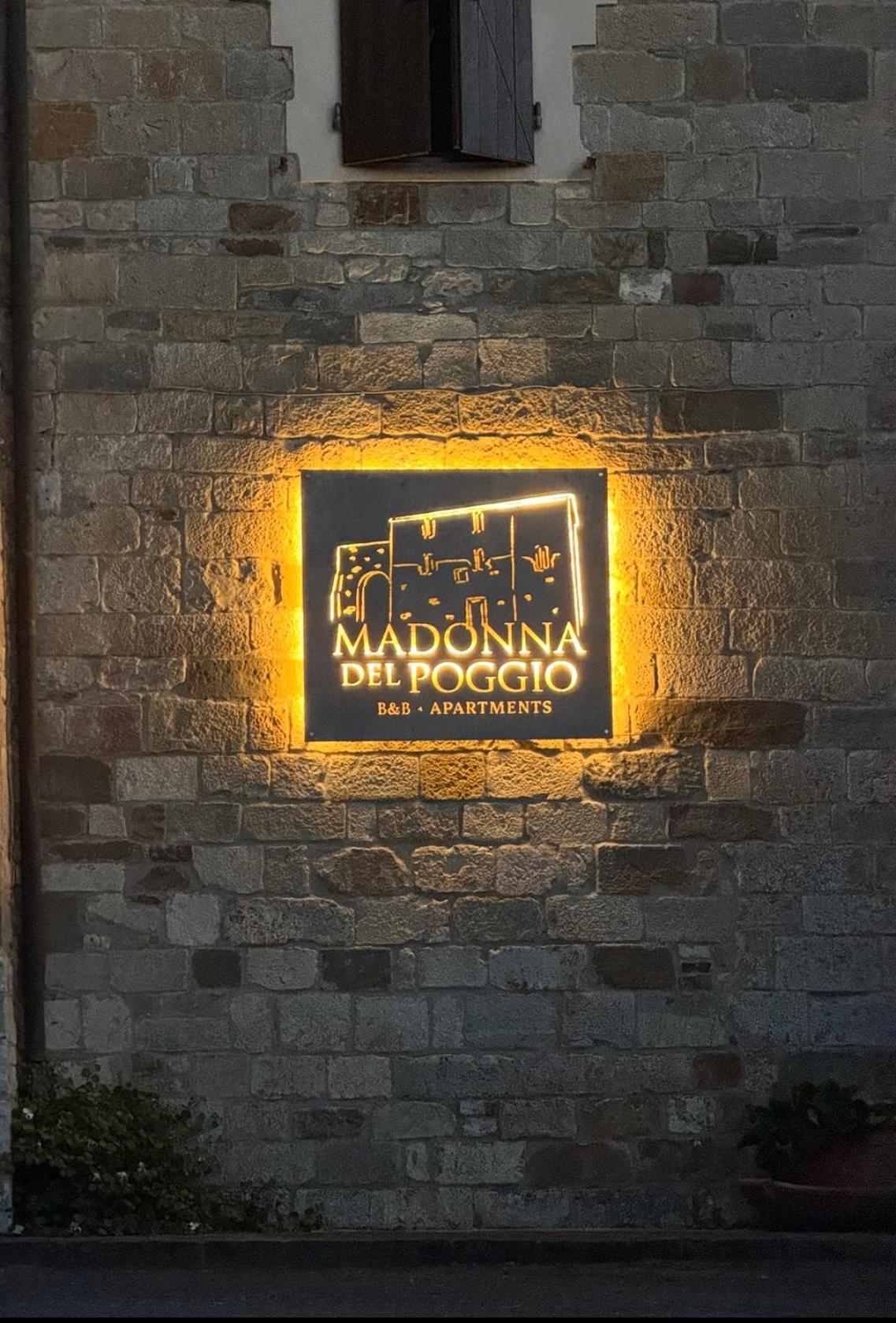 Madonna Del Poggio Cav Aparthotel Scarlino Exteriör bild