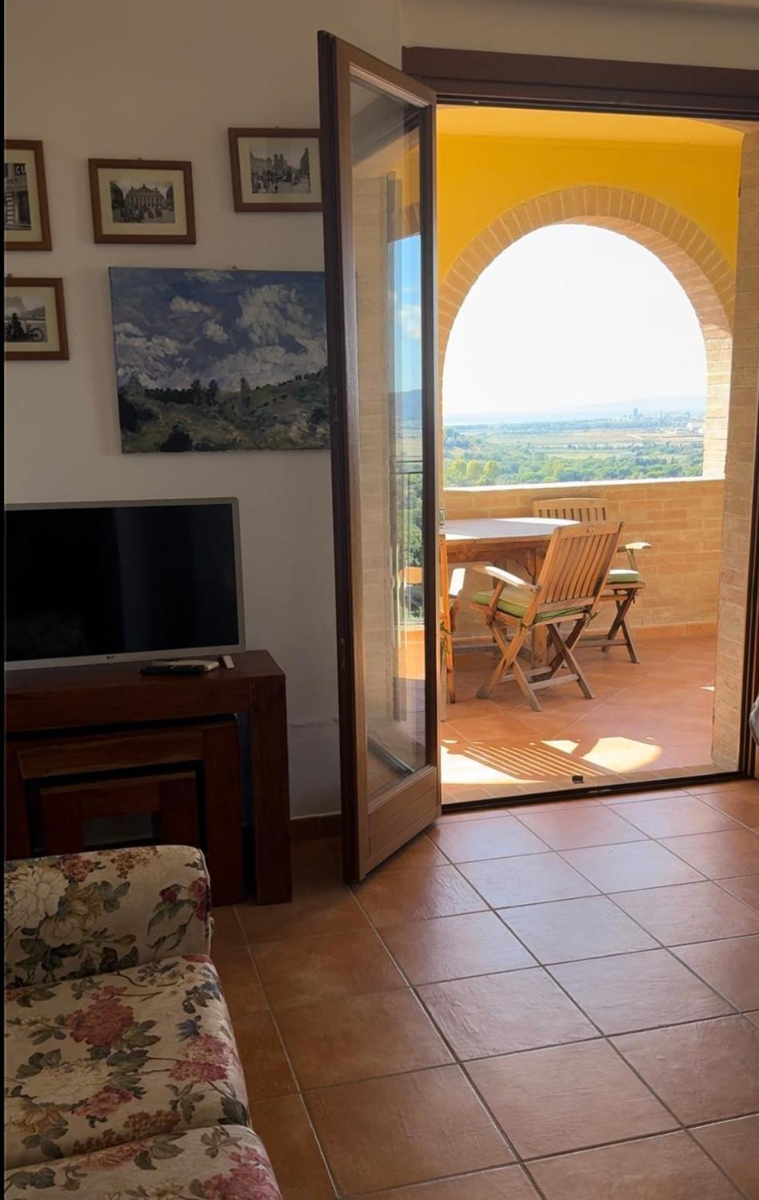 Madonna Del Poggio Cav Aparthotel Scarlino Exteriör bild