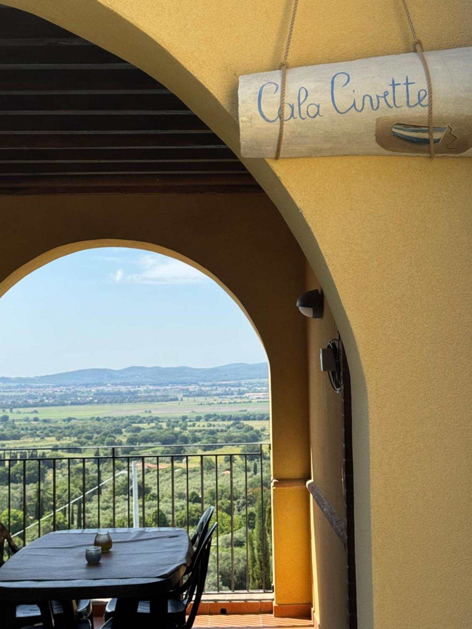 Madonna Del Poggio Cav Aparthotel Scarlino Exteriör bild